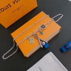 Louis Vuitton Necklaces